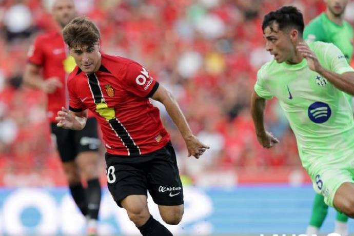 欧足联非正式同意巴萨请求，欧冠小组赛先踢客场