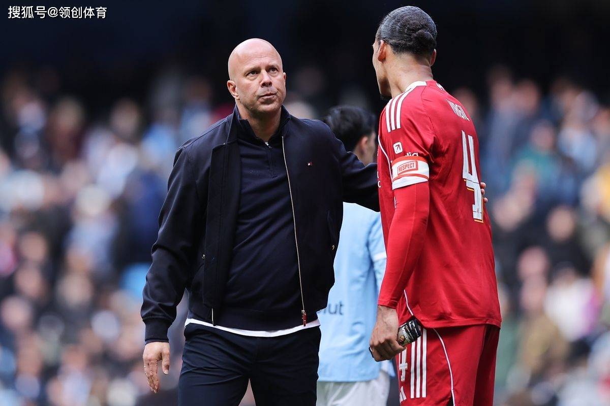 惨遭曼城血洗、全队崩盘！范戴克公开痛批利物浦：直接放弃抵抗了